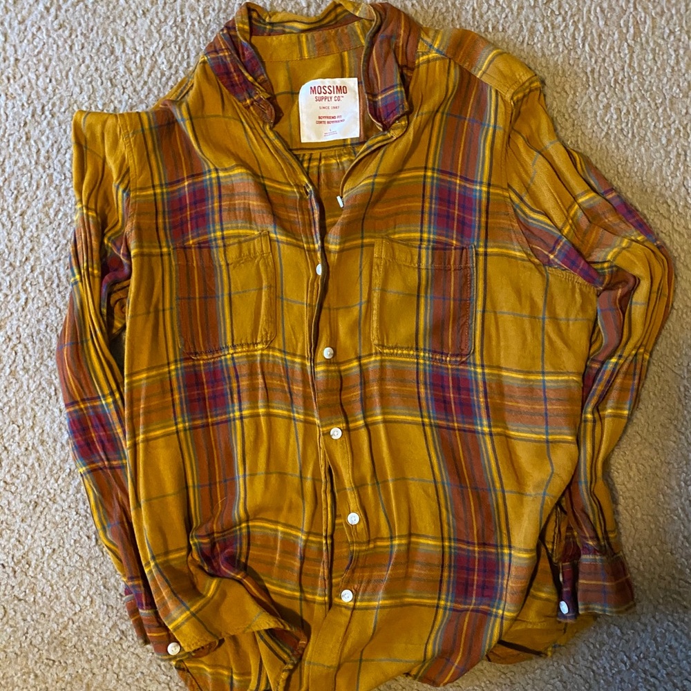 Long sleeve plaid shirt